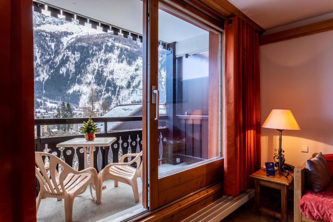 เล บัลกง ดู ซาวอย Aparthotel Chamonix ภายนอก รูปภาพ